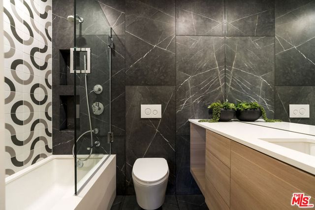 1640 N Gardner Street, Los Angeles, CA 90046