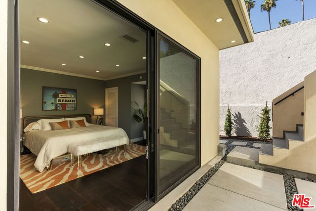 1640 N Gardner Street, Los Angeles, CA 90046