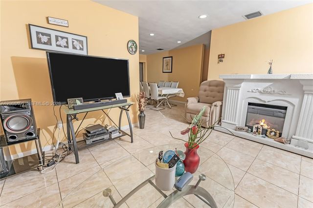 1365 NW 192nd Terrace, Miami Gardens, FL 33169