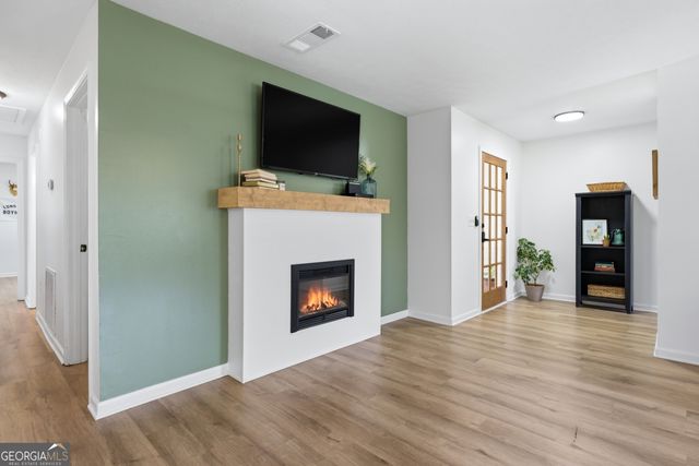 123 Mathews Road, Milner, GA 30257