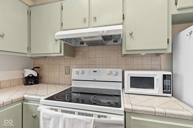 44 Rogers Road, Carmel, IN 46032