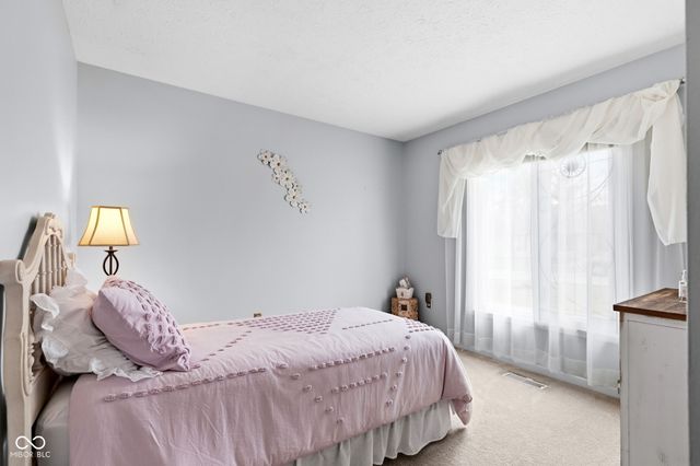 44 Rogers Road, Carmel, IN 46032