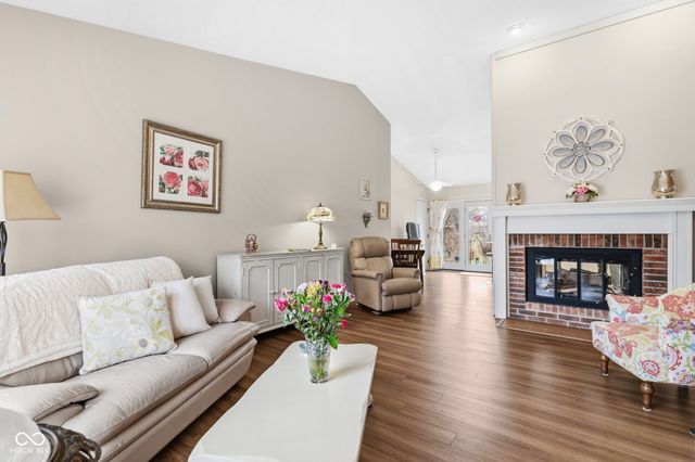 44 Rogers Road, Carmel, IN 46032