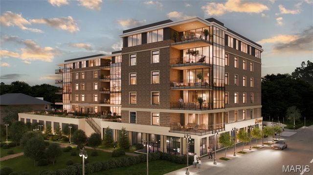 61 Topton Way 301, Clayton, MO 63105