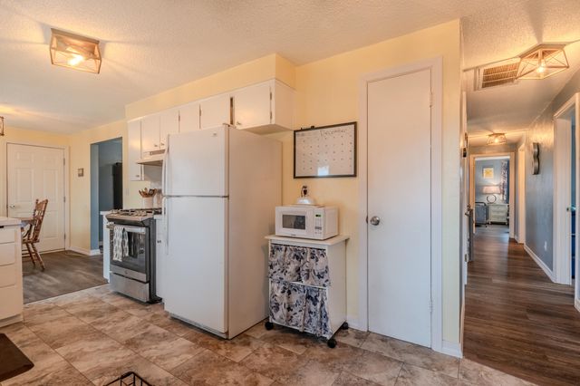 3086 Arthur Avenue, Medford, OR 97501