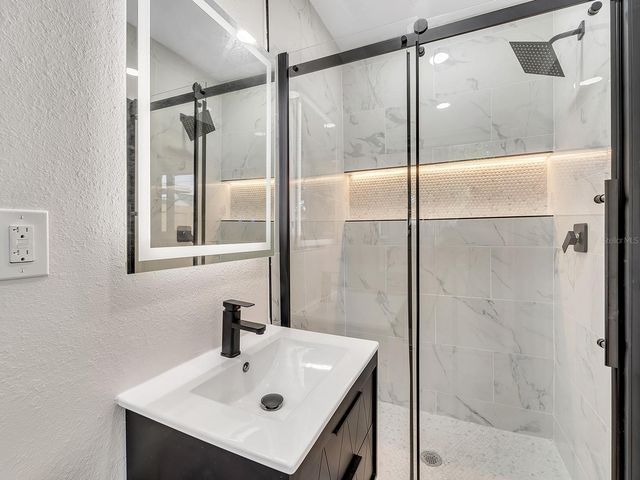 1324 CHESTERFIELD DRIVE, Clearwater, FL 33756