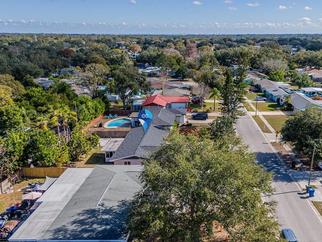 1324 CHESTERFIELD DRIVE, Clearwater, FL 33756