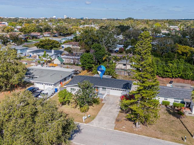 1324 CHESTERFIELD DRIVE, Clearwater, FL 33756