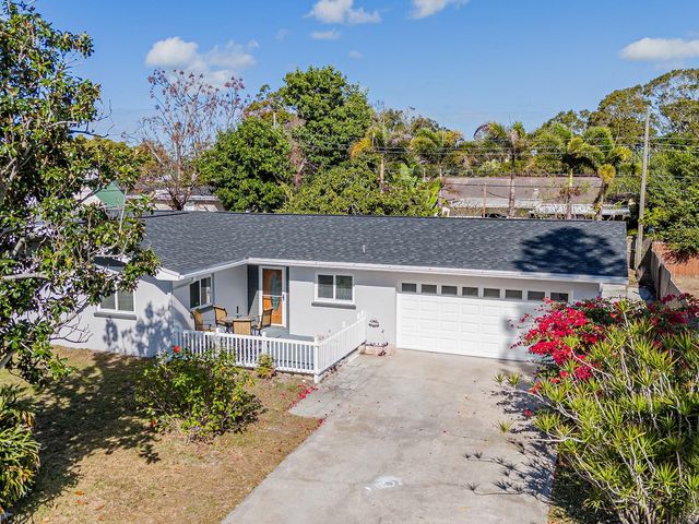 1324 CHESTERFIELD DRIVE, Clearwater, FL 33756