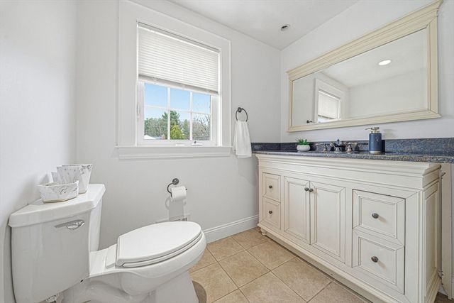 8 Stanley Drive, Framingham, MA 01701