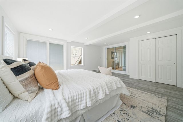 8 Stanley Drive, Framingham, MA 01701