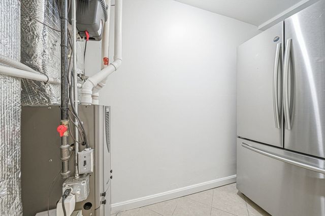 8 Stanley Drive, Framingham, MA 01701