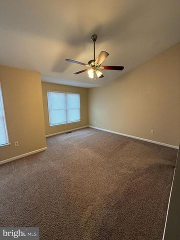 4221 DEVONWOOD WAY, Woodbridge, VA 22192