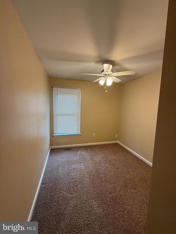 4221 DEVONWOOD WAY, Woodbridge, VA 22192