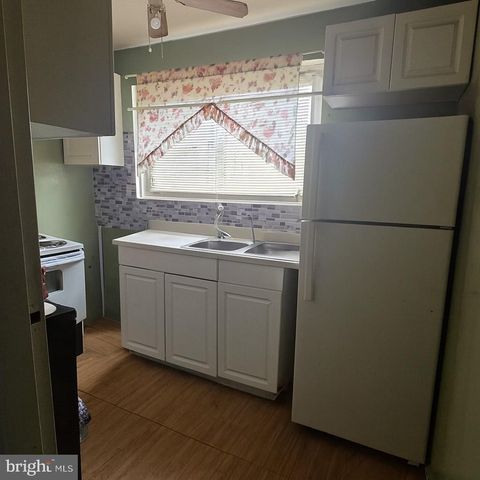 5017 ROSELD CT, Oxon Hill, MD 20745