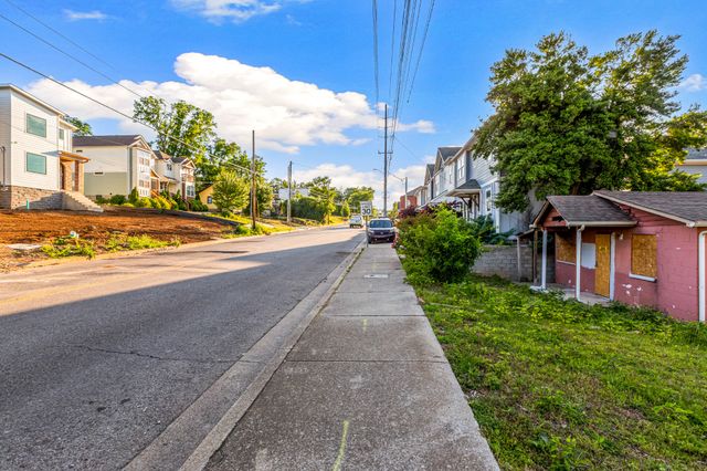 2116 Herman St, Nashville, TN 37208