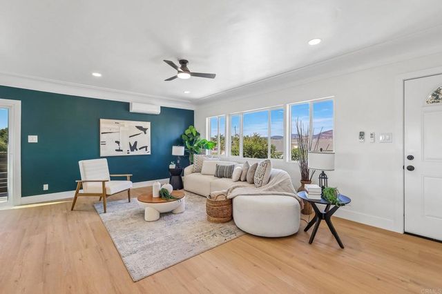 1477 Montgomery Drive, Vista, CA 92084