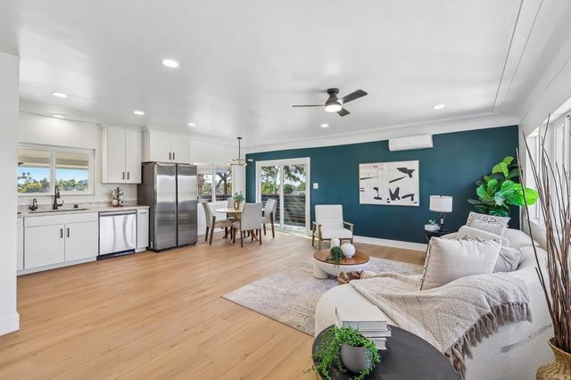 1477 Montgomery Drive, Vista, CA 92084