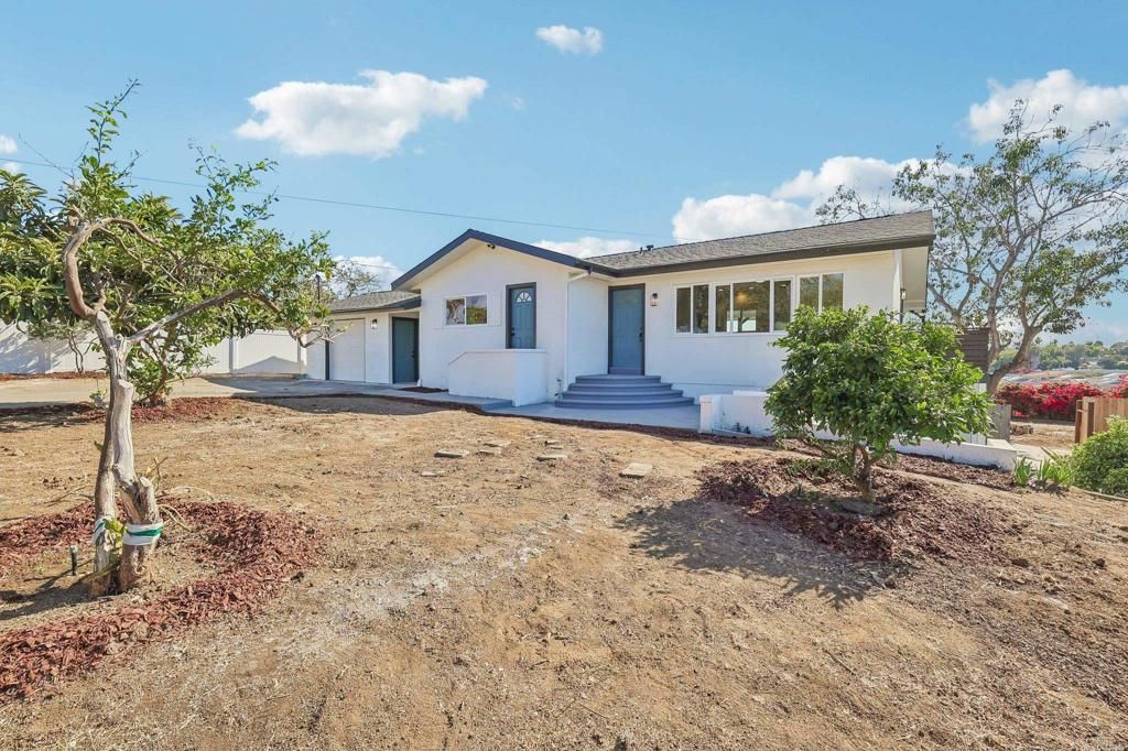 1477 Montgomery Drive, Vista, CA 92084 — exterior