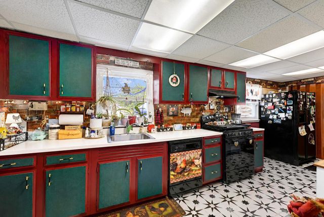 3404 CORNWALL RD, Baltimore, MD 21222