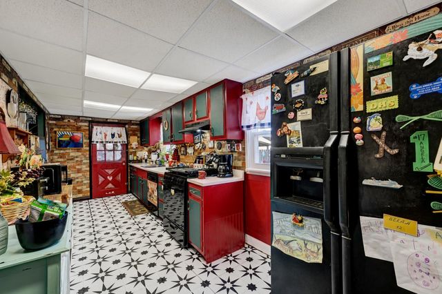 3404 CORNWALL RD, Baltimore, MD 21222