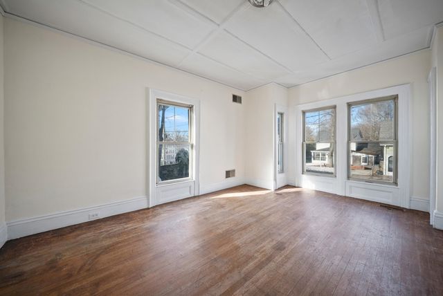 605 Hall Street, Manchester, NH 03104