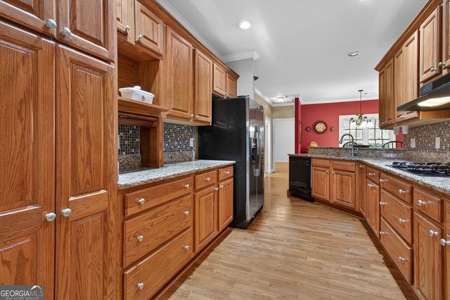 623 Walton Way, Macon, GA 31204