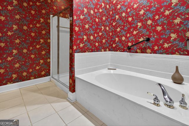 623 Walton Way, Macon, GA 31204