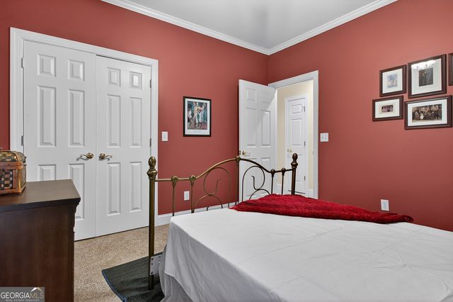 623 Walton Way, Macon, GA 31204