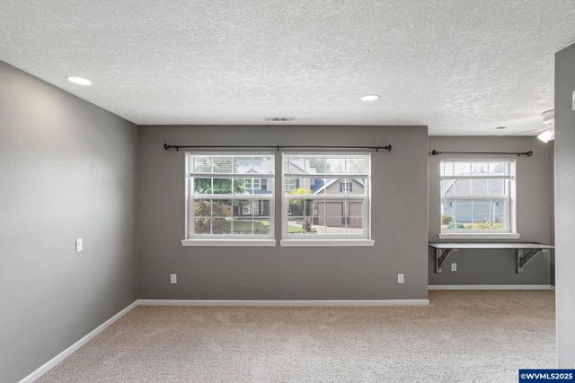 1320 Hidden Creek Dr NE, Keizer, OR 97303