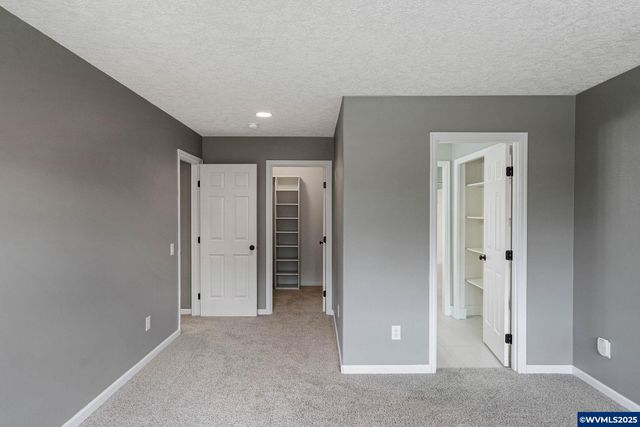 1320 Hidden Creek Dr NE, Keizer, OR 97303