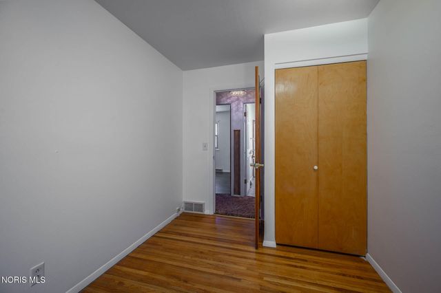 123 Clinton Street, Walbridge, OH 43465