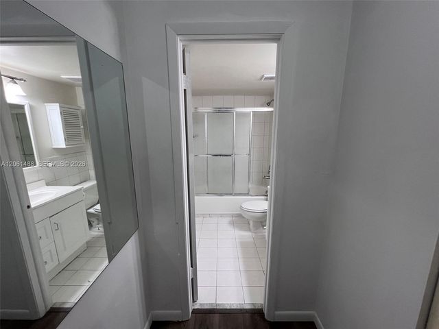 1665 Bay Rd 416, Miami Beach, FL 33139
