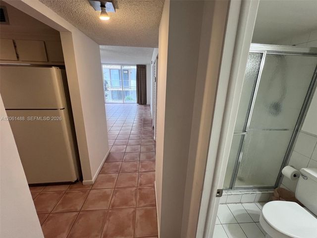 1665 Bay Rd 416, Miami Beach, FL 33139