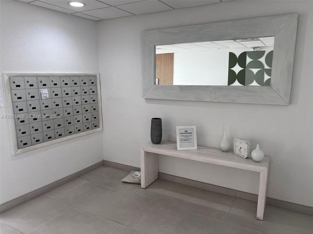 1665 Bay Rd 416, Miami Beach, FL 33139