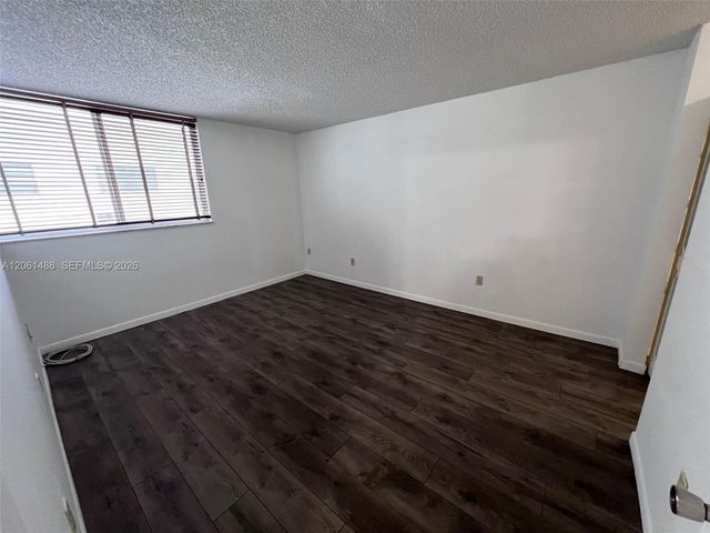 1665 Bay Rd 416, Miami Beach, FL 33139
