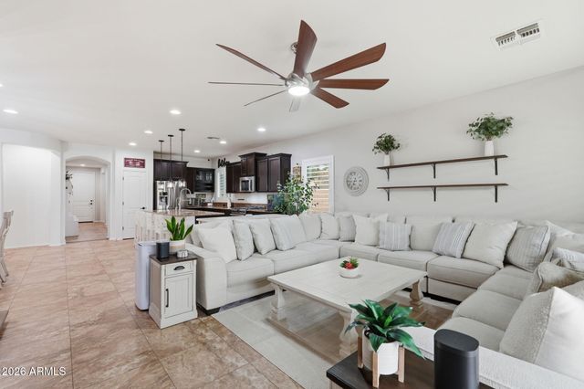 3066 E SANTA FE Lane, Gilbert, AZ 85297