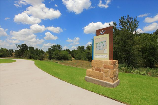 742 Gentle Bird Drive, Lavon, TX 75166