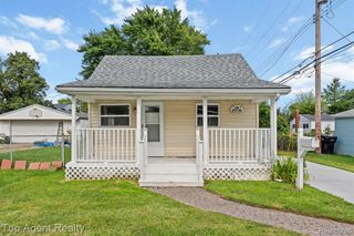 27734 Lasslett Street, Roseville, MI 48066