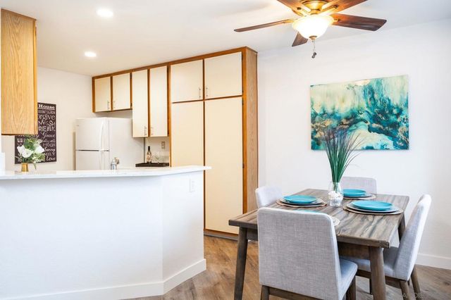 9705 Mesa Springs Way Unit 224, San Diego, CA 92126