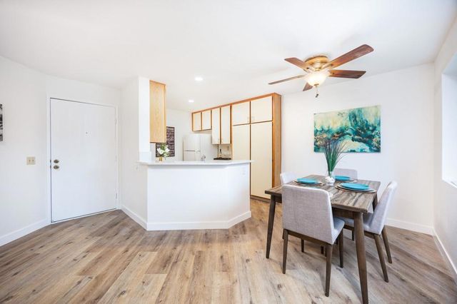 9705 Mesa Springs Way Unit 224, San Diego, CA 92126