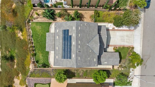 20540 Suzie, Saugus, CA 91350