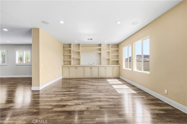 20540 Suzie, Saugus, CA 91350