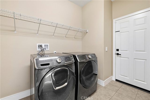 20540 Suzie, Saugus, CA 91350