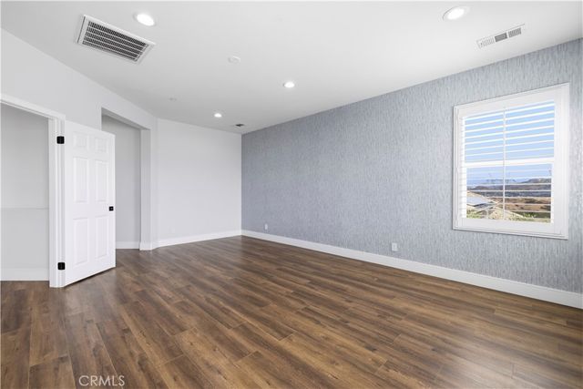 20540 Suzie, Saugus, CA 91350
