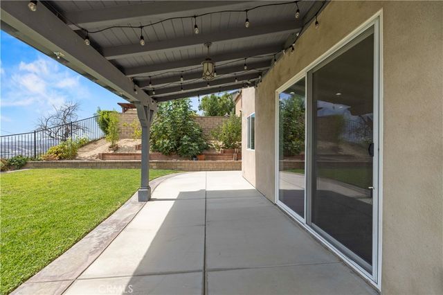 20540 Suzie, Saugus, CA 91350