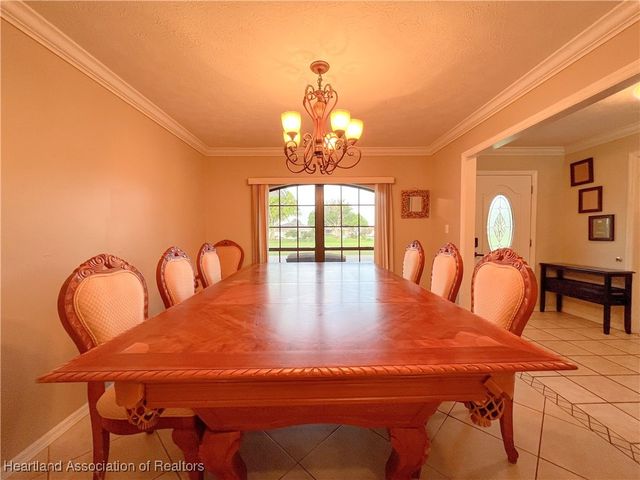 14 Meadowlake Circle S, Lake Placid, FL 33852