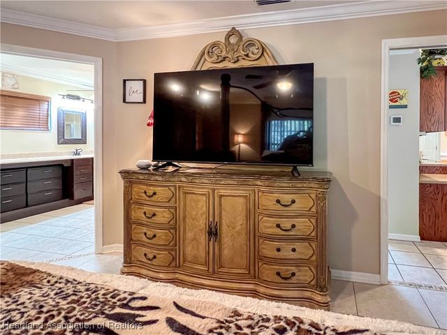 14 Meadowlake Circle S, Lake Placid, FL 33852