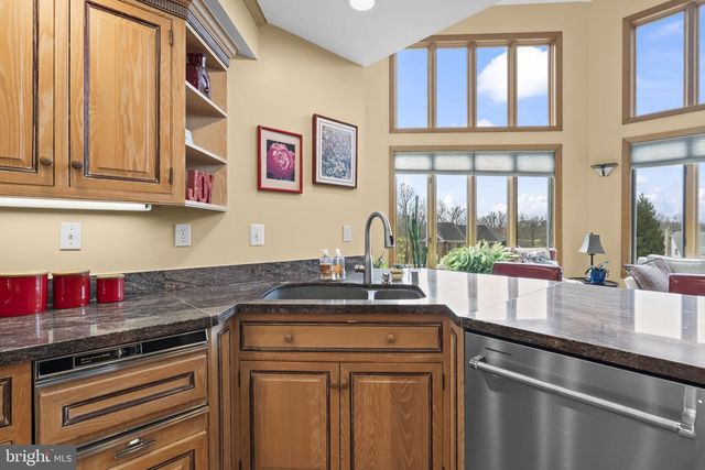 615 TRAVELLER CT, Lothian, MD 20711