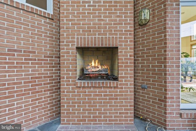 615 TRAVELLER CT, Lothian, MD 20711